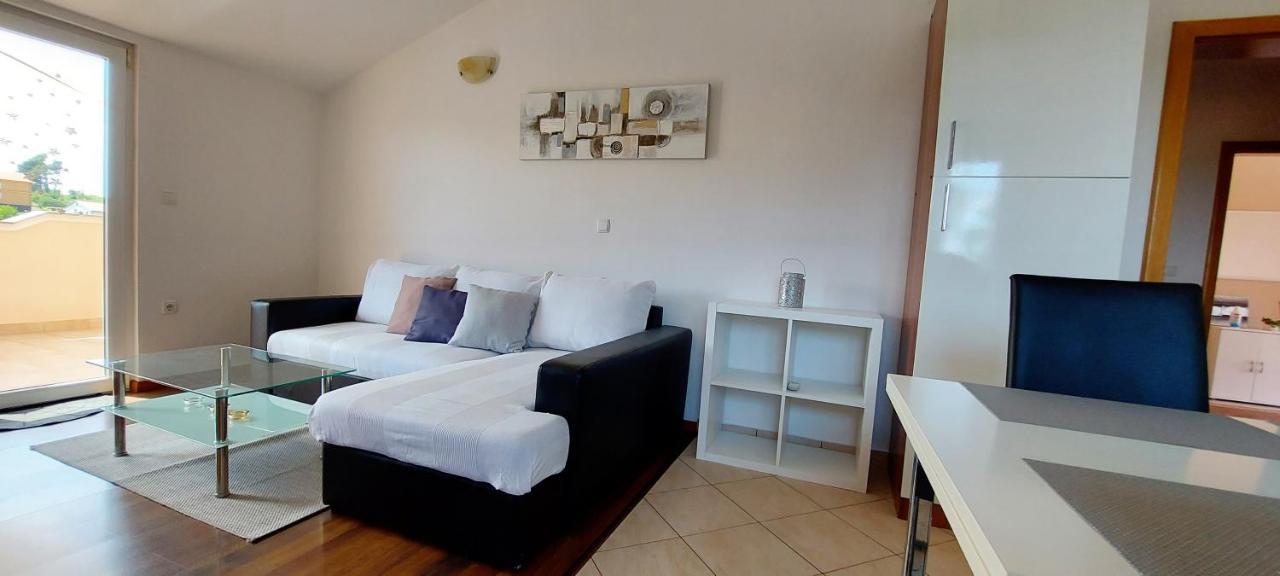 Apartments Marijana 라브 객실 사진