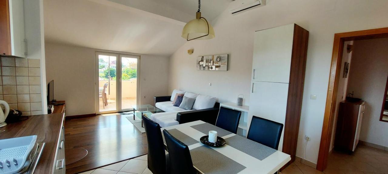 Apartments Marijana 라브 객실 사진